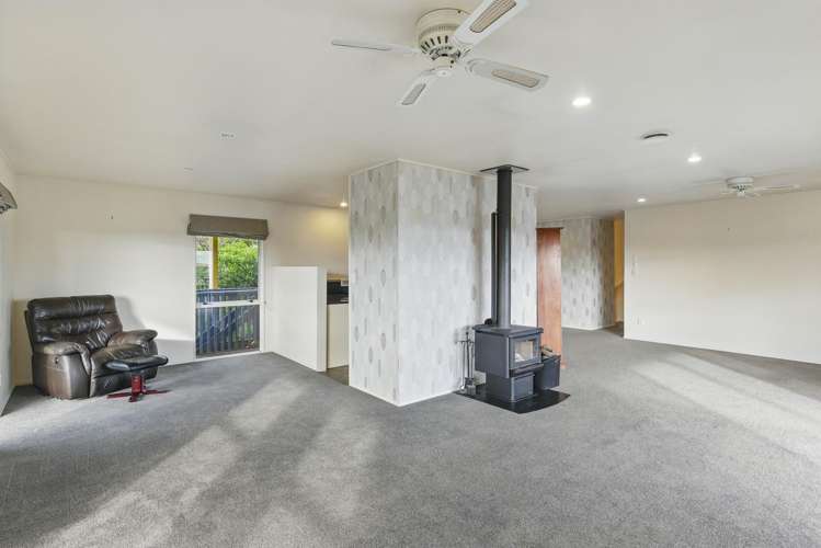 9 Takitimu Street Waitarere Beach_7