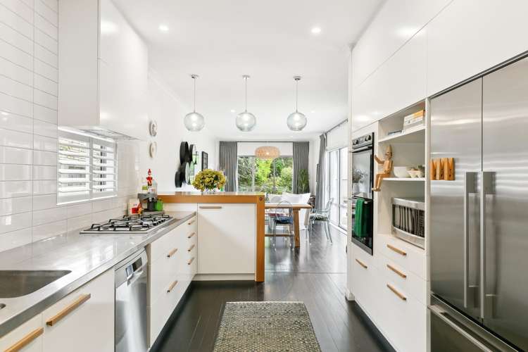 8 Lochiel Road Khandallah_23