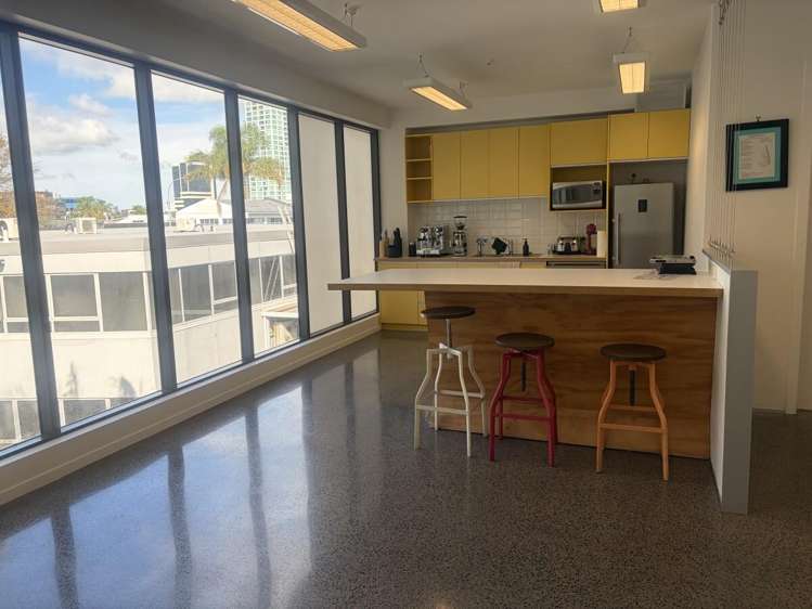 132 Hurstmere Road Takapuna_8