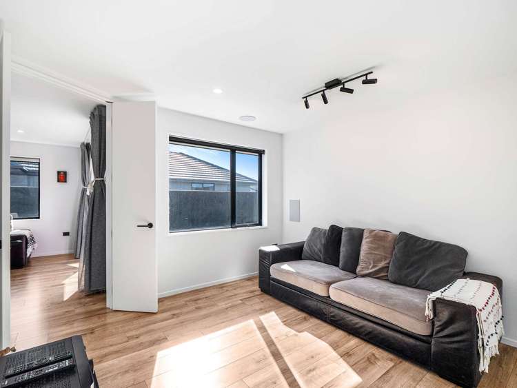 10 Weaver Street Woodend_8