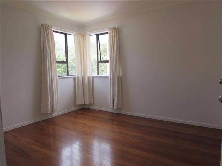 17 Blease Street New Lynn_8