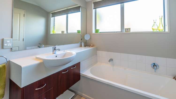 102a Prestons Road Redwood_12