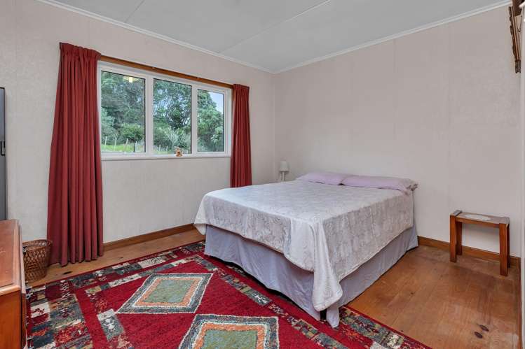37 Valley View Road Otaika_8