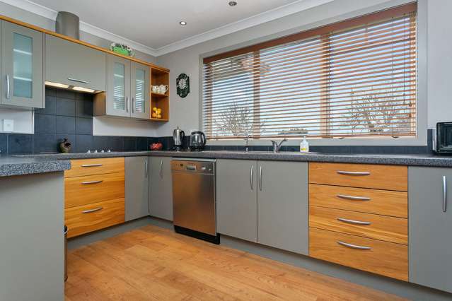 12 Cooper Crescent Cambridge_1