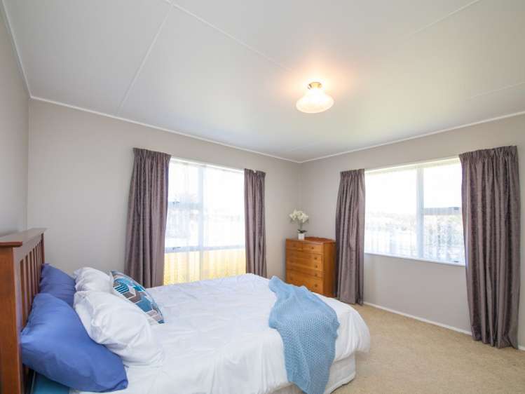 1 Calder Place Feilding_12
