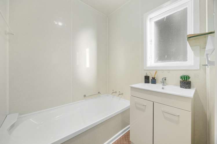 1/49 Eastglen Road Glen Eden_20