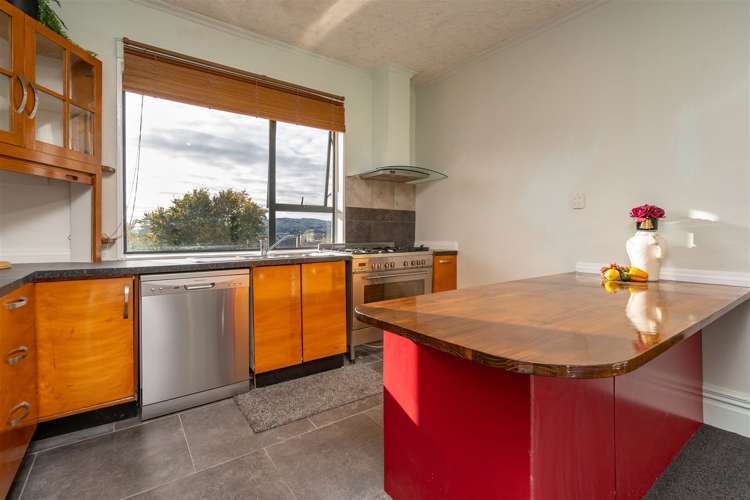 35 Easther Crescent Kew_5