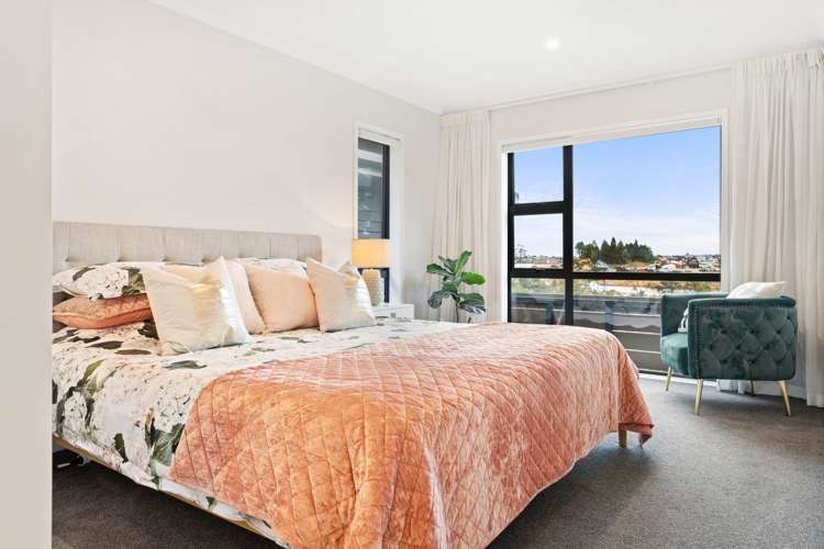 36 Bomb Point Drive Hobsonville_8