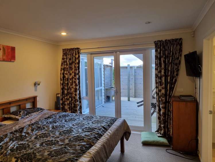 17 Ashwood Street Woodridge_21