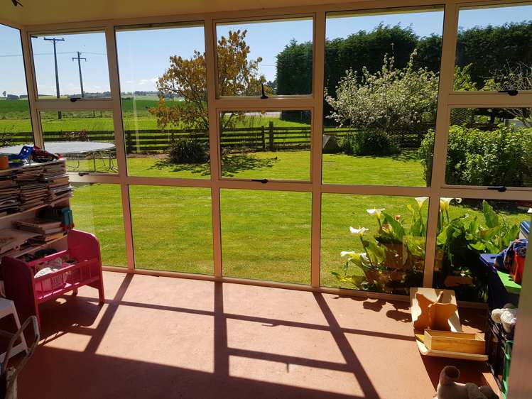 1917 Clinton Highway Clinton and Surrounds_9