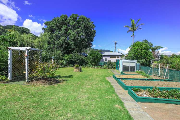 9 West Crescent Te Puru_18