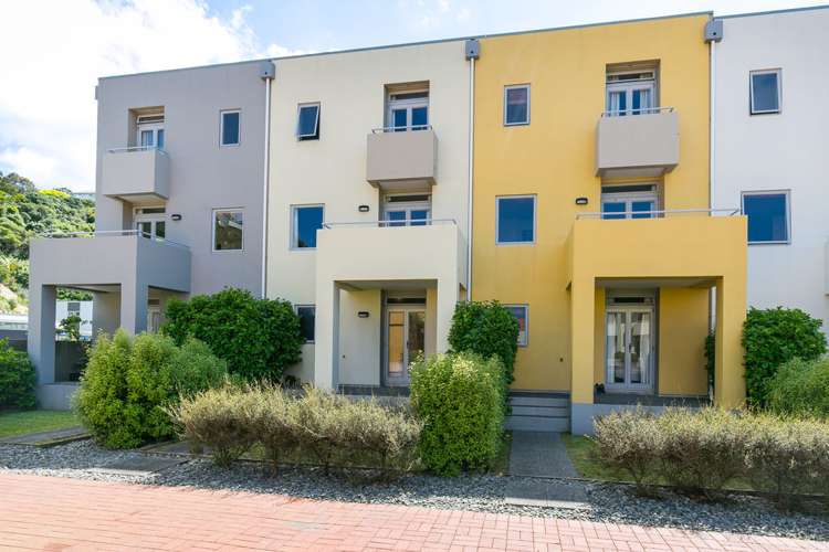 55/305 Evans Bay Parade Hataitai_14