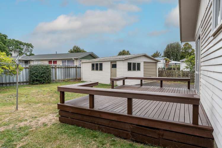 36 Rosalind Street Deanwell_13