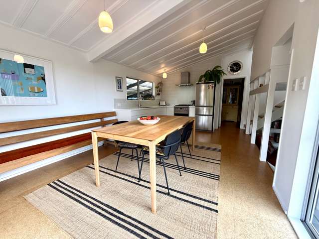 191 Hills Road Raglan_2