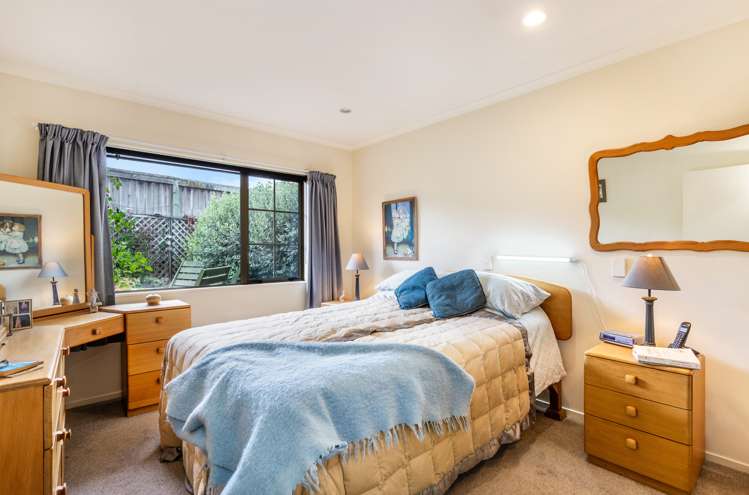 22 Lakeridge Close Rangatira Park_10