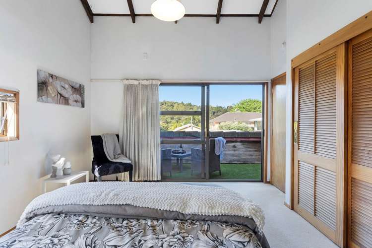 2/2 Fuchsia Place Birkdale_8