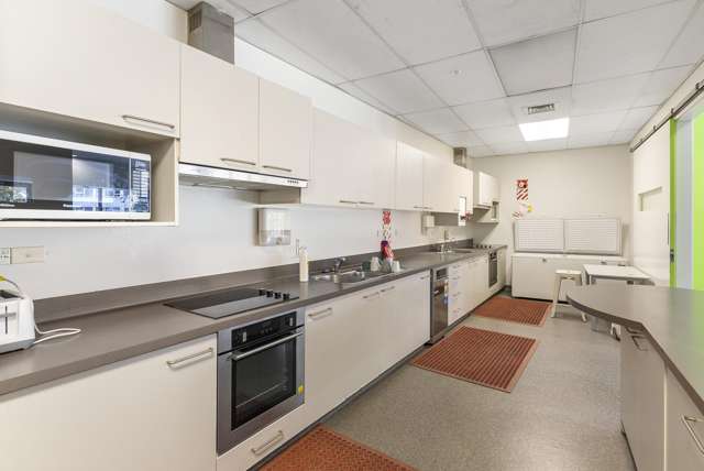 1205/8 Mount Street Grafton_4