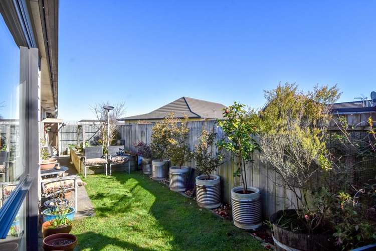 8 Ashmore Park Road Carterton_22