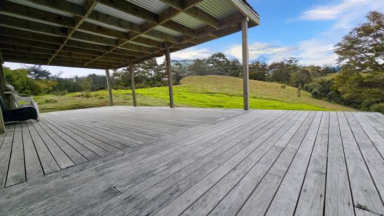 3211 Russell Road Whangaruru_20