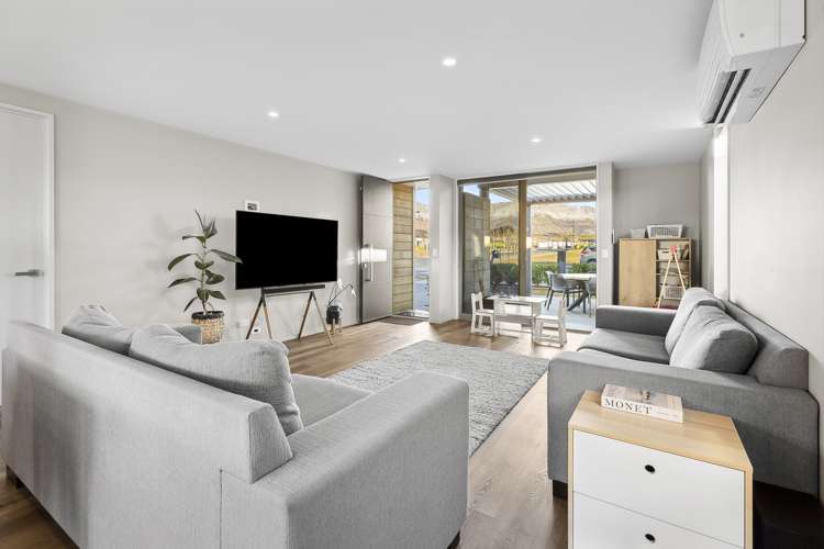 2 Riverslea Road Wanaka_1