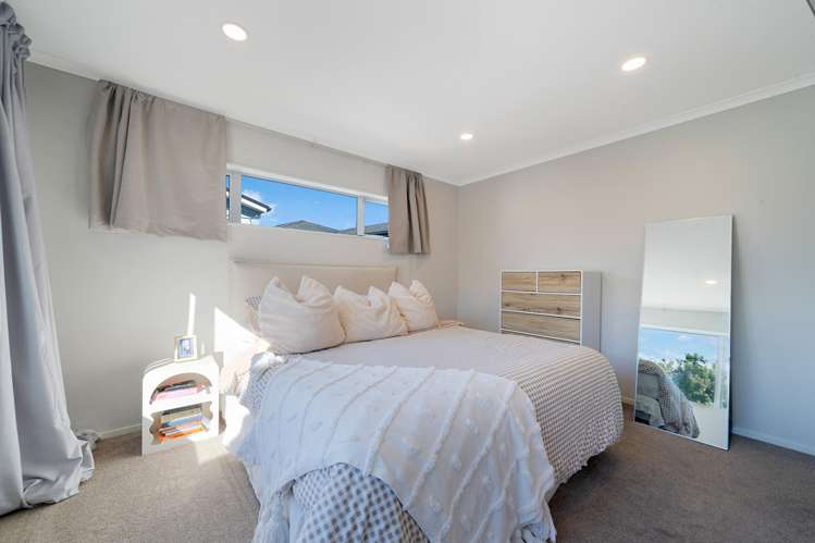 7 Silvereye Road Hobsonville_11