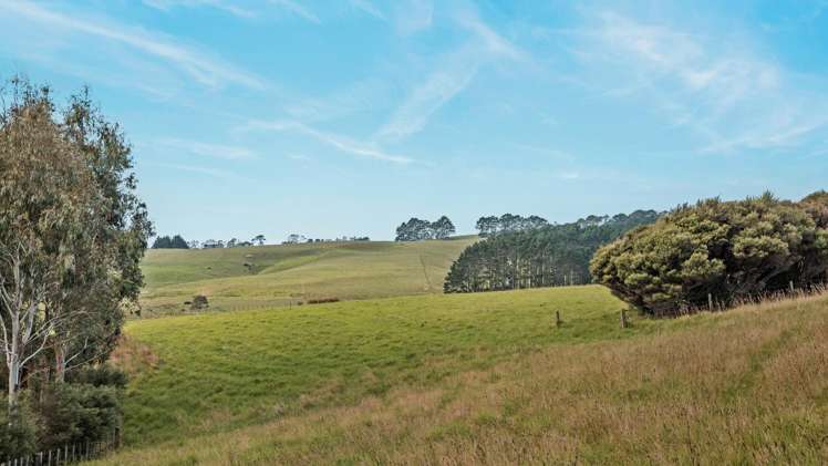 64 Haszard Road Taupaki_11