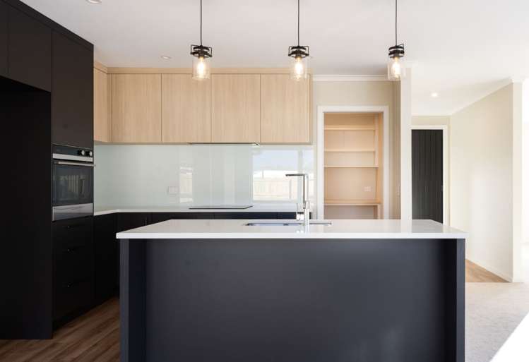 28 Rose Manor Drive Springlands_2