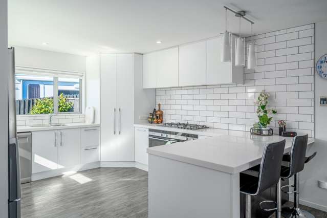 6 Mullion Lane Burwood_1