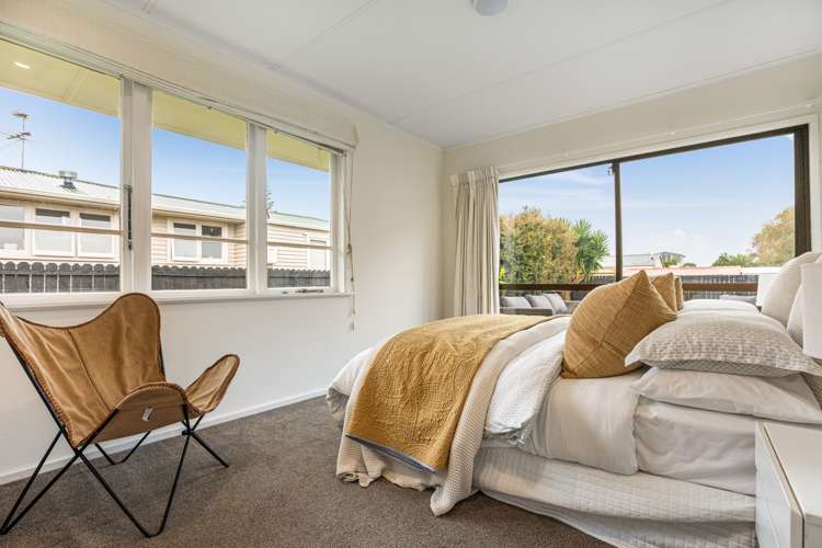 33 Muir Avenue Mangere Bridge_14