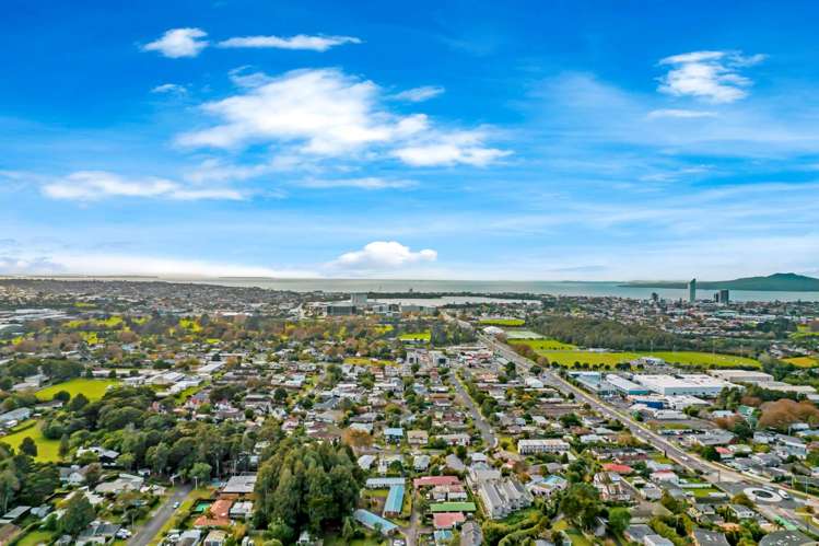 2/13a Evelyn Place Hillcrest_18