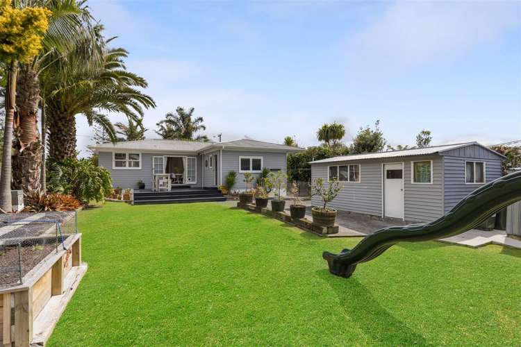253 Rangatira Road Beach Haven_8