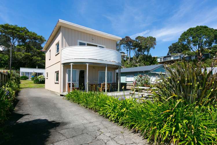33 Onaero Beach Road Onaero_9