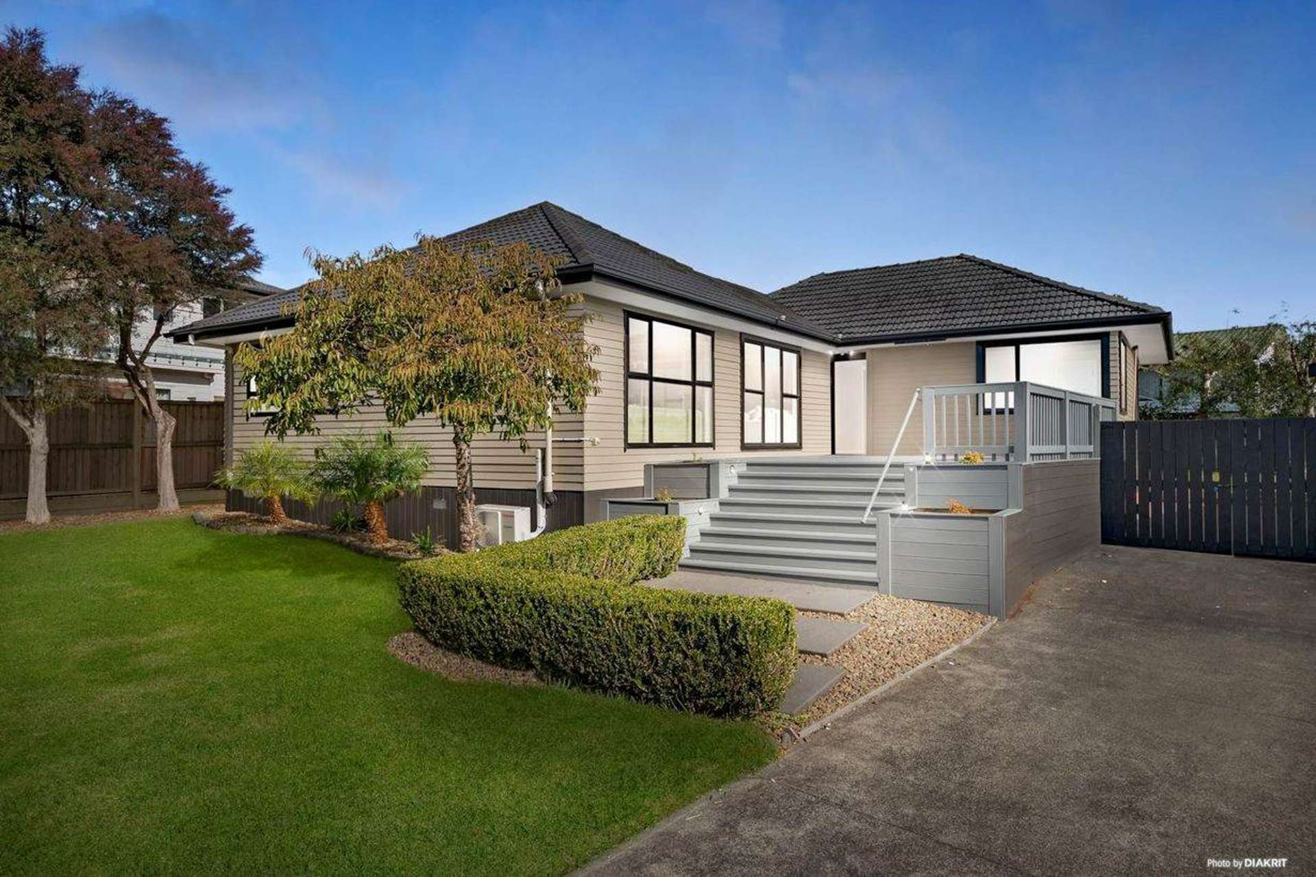 5 Ward Crescent Te Atatu Peninsula_0