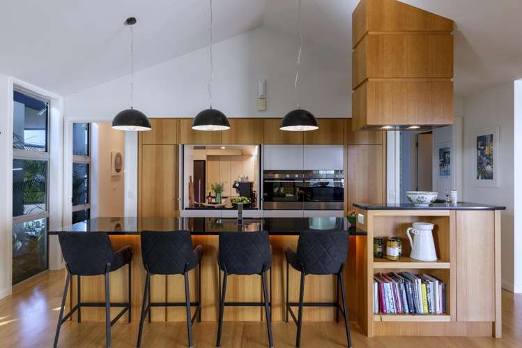 5 Tupuhi Place Highlands Park_24