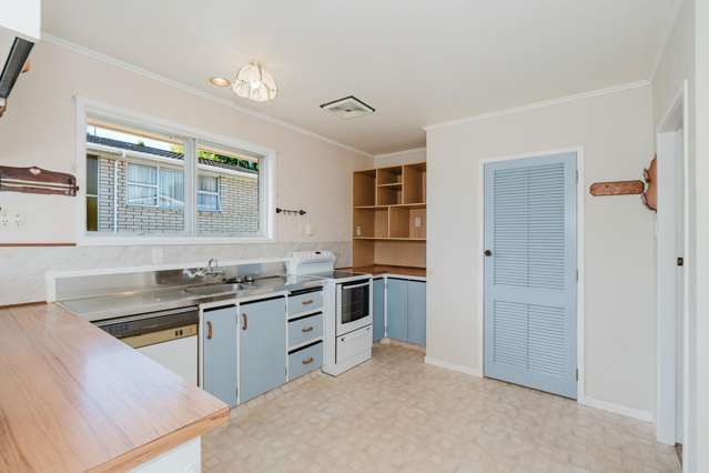 45 Resthill Crescent Glenview_4