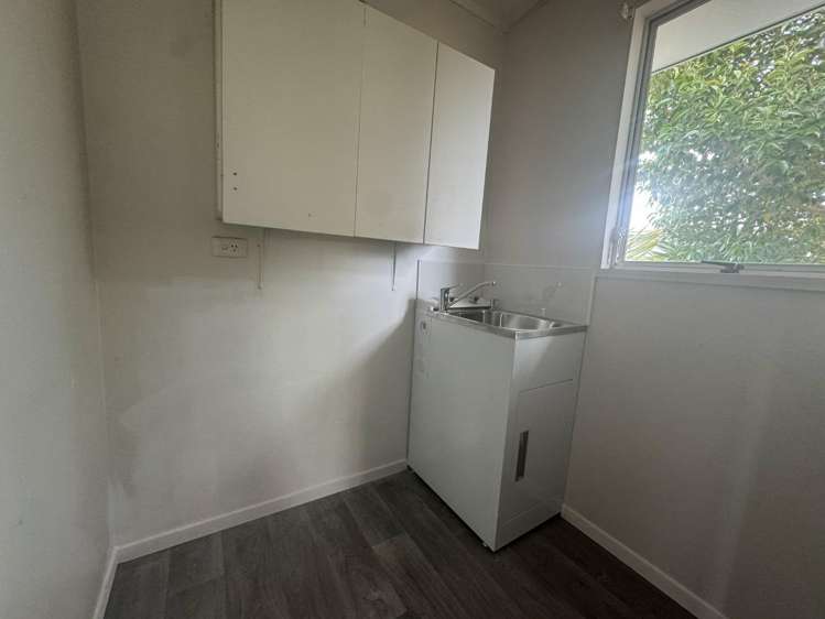 2 Eureka Place 11618_5