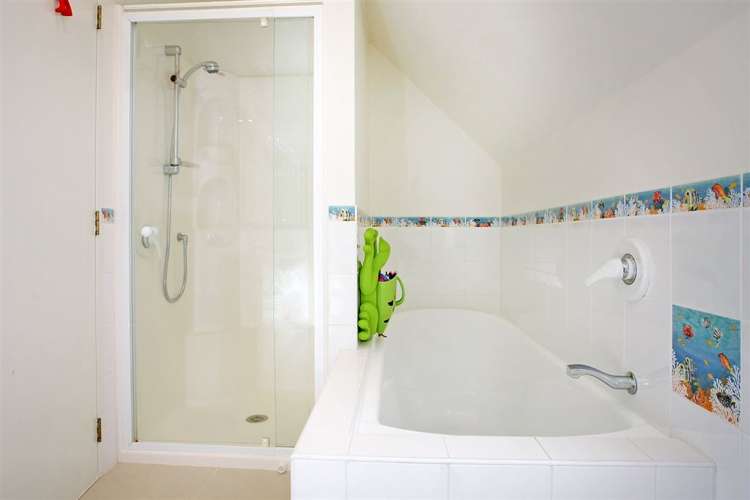 30 Downing Street Crofton Downs_13