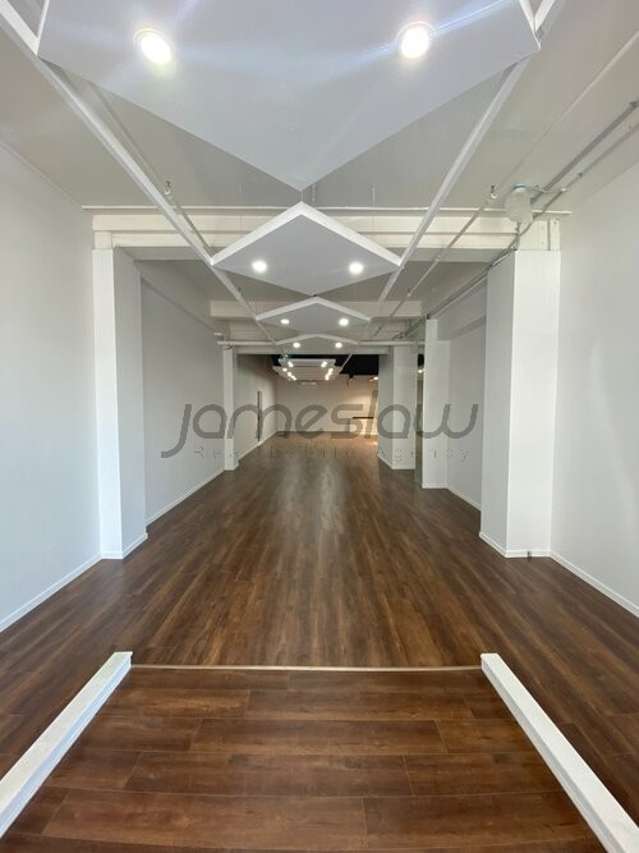 Retail 4/88 Broadway Newmarket_3