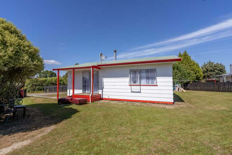 64a Montgomery Crescent_0