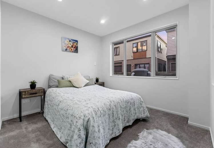 8 Reeves Avenue Papatoetoe_12