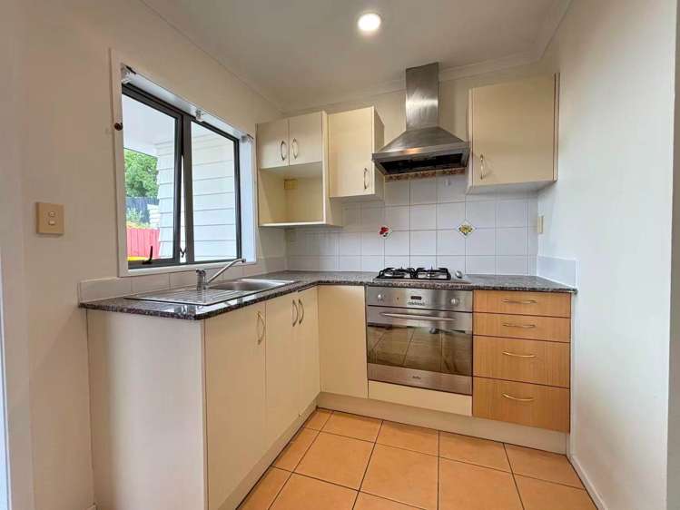 15A Ballyward Close East Tamaki_1