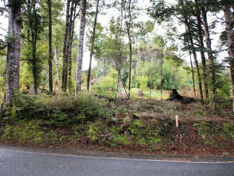 59 Waiau Street Manapouri_9