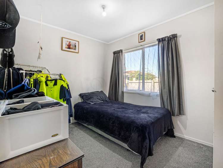 39 May Street Hamilton East_21