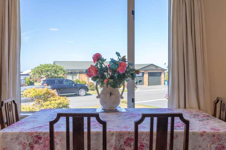 18 Elloughton Crescent Marchwiel_11