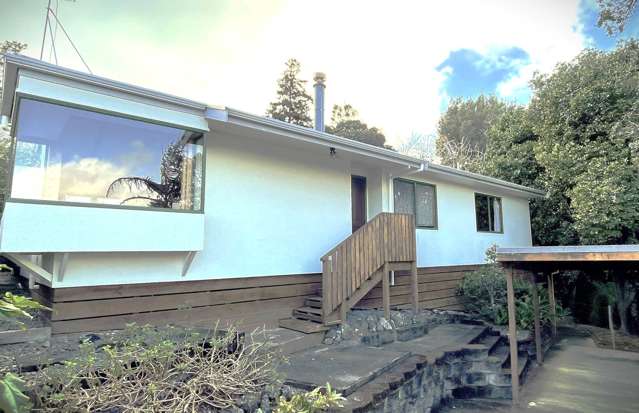 Three bedroom two bathroom in the heart of Howick