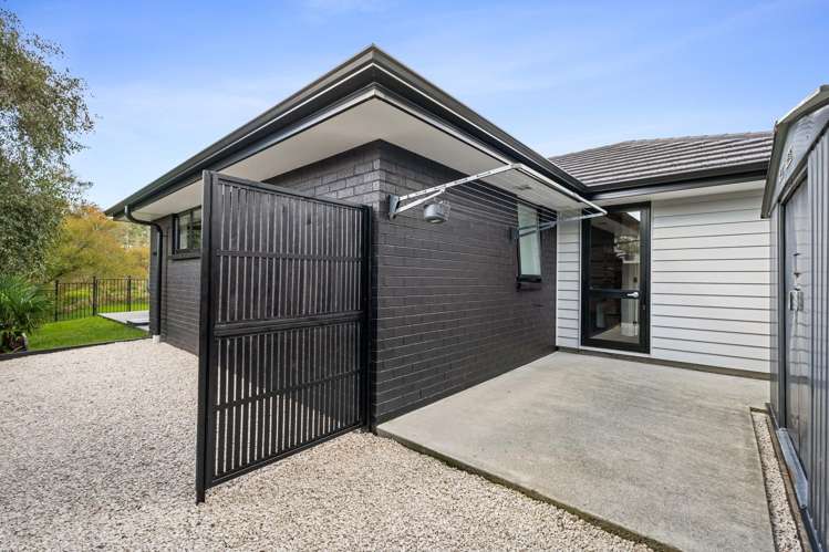 11 Riverboat Lane Helensville_18