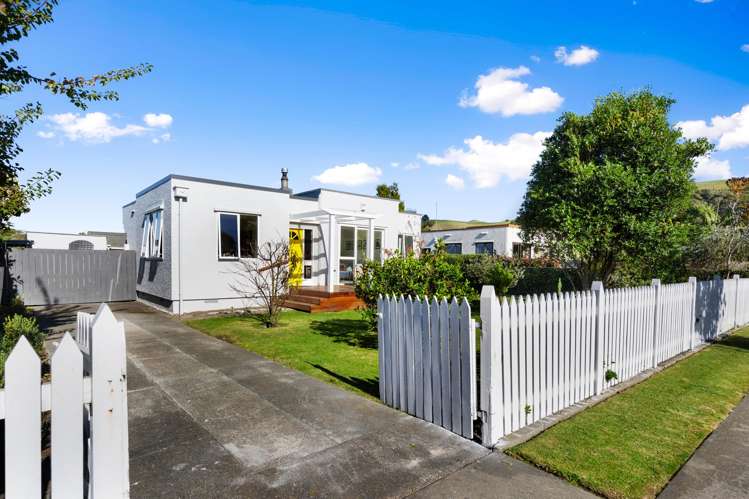 6 Dolbel Street Taradale_21