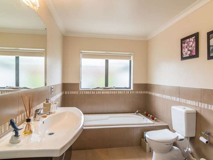 157 Milne Drive Paraparaumu_13