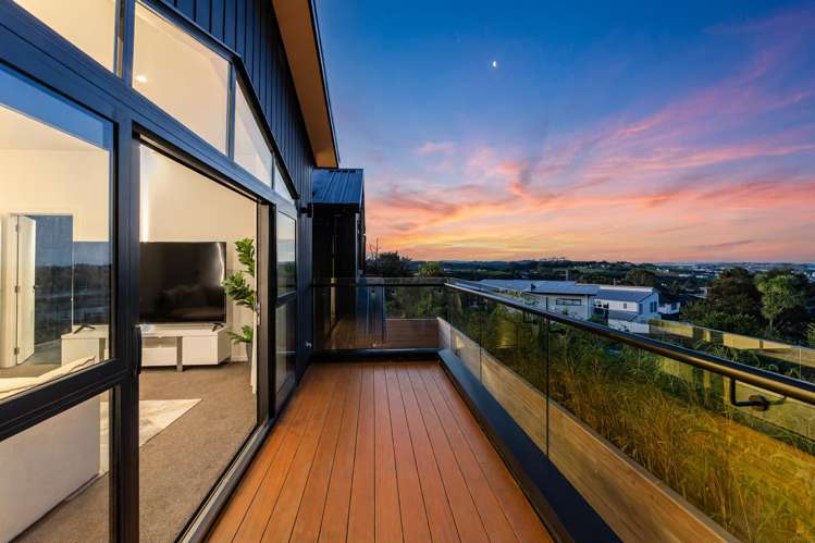 4 Taku Close Long Bay_21