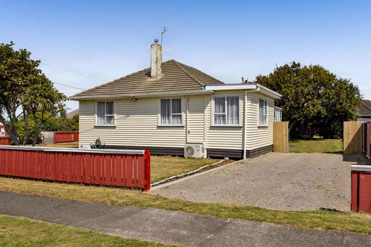 2 Acourt Street Hawera_2